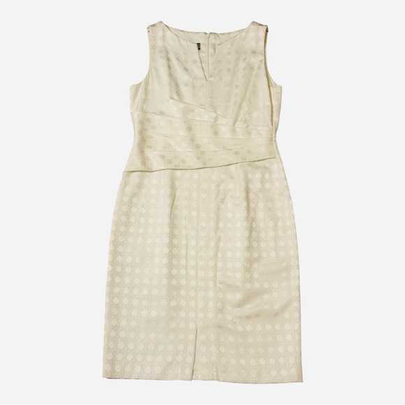 Anne Klein Dresses & Skirts - Anne Klein Dress Women's Size 10 Sleeveless V-Neck Pleated Summer Formal Casual